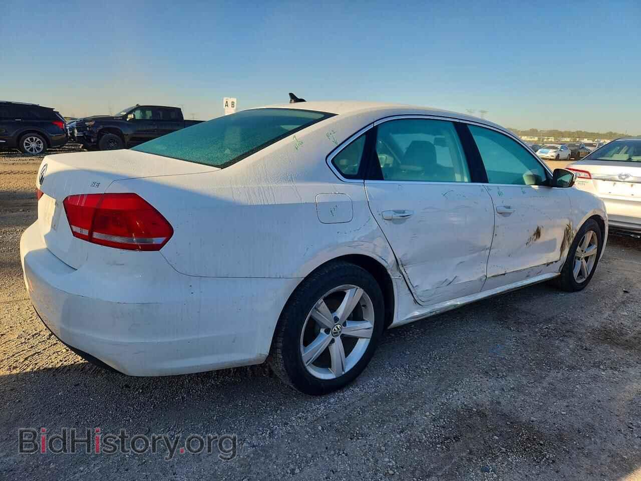 2013 VOLKSWAGEN PASSAT - VIN: 1VWBP7A34DC123145 - Photo 3