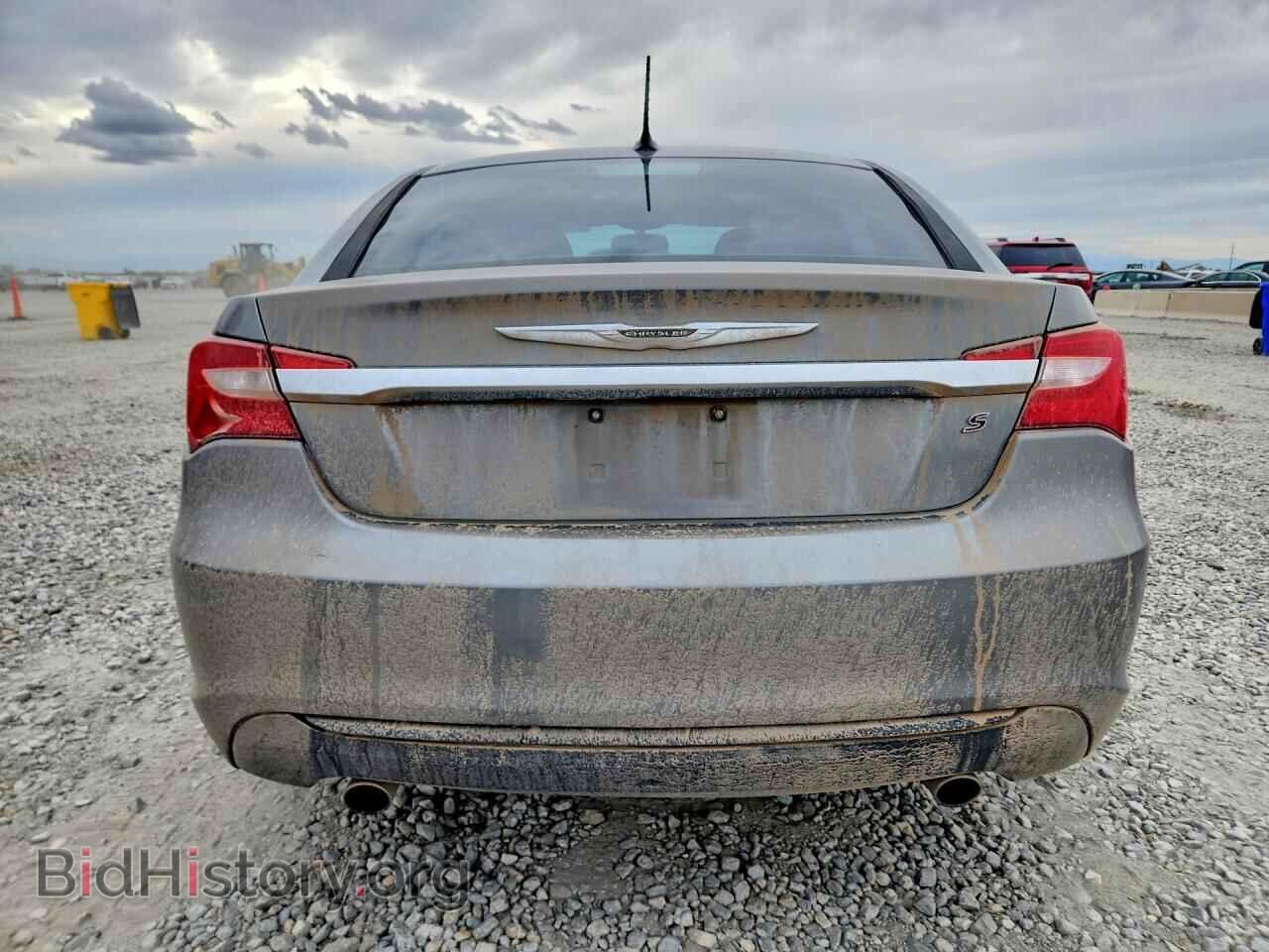 2012 CHRYSLER 200 - VIN: 1C3CCBHG0CN284338 - Фото 6
