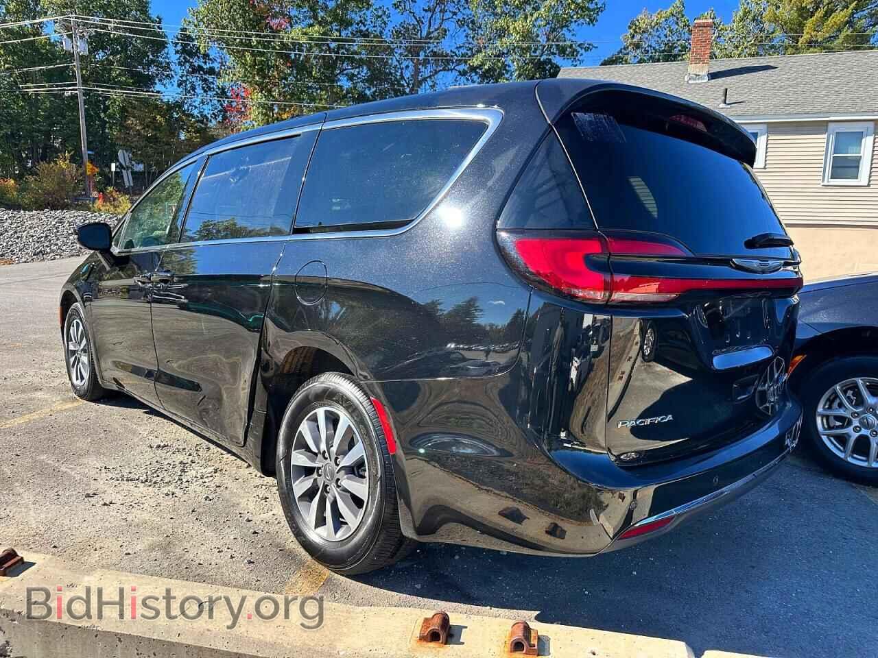 2025 CHRYSLER PACIFICA - VIN: 2C4RC1S70SR572967 - Фото 2