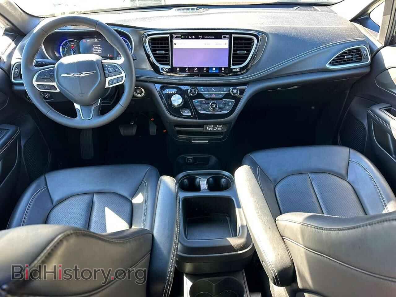 2025 CHRYSLER PACIFICA - VIN: 2C4RC1S70SR572967 - Фото 8