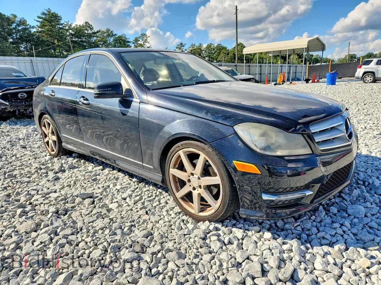 2013 MERCEDES-BENZ C-CLASS - VIN: WDDGF4HB1DA766674 - Фото 4