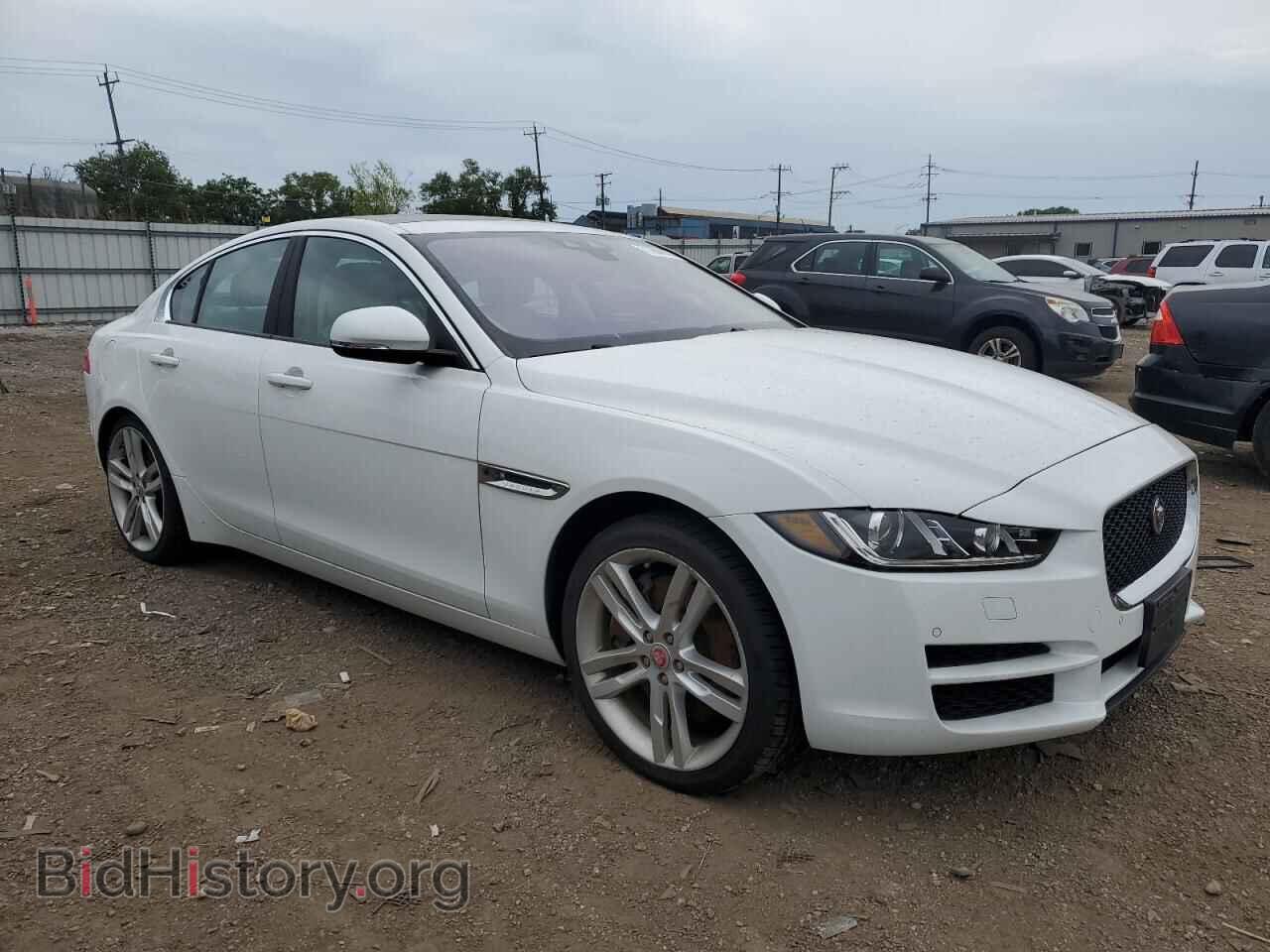 2017 JAGUAR XE - VIN: SAJAJ4BV2HA972790 - Фото 4