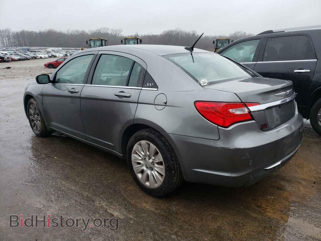2012 CHRYSLER 200 - VIN: 1C3CCBAB2CN130146 - Фото 2
