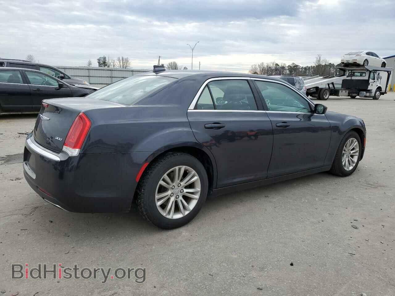 2017 CHRYSLER 300 - VIN: 2C3CCAAG5HH538663 - Фото 3