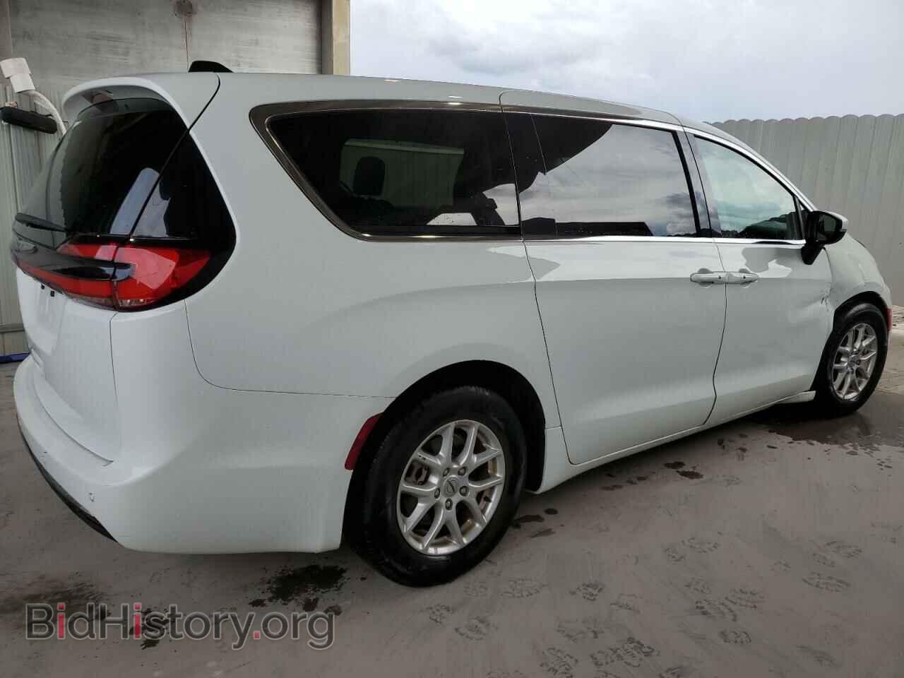 2023 CHRYSLER PACIFICA - VIN: 2C4RC1BG6PR552908 - Photo 3