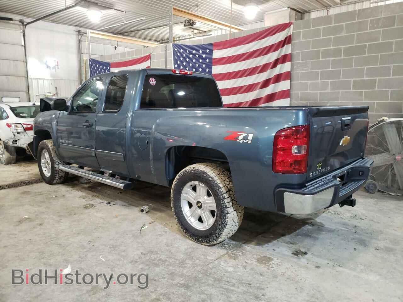 2013 CHEVROLET SILVERADO - VIN: 1GCRKSE71DZ380048 - Фото 2