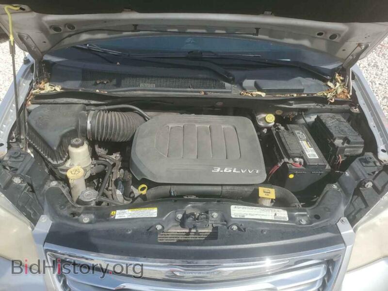 2011 Chrysler MINIVAN (VIN 2A4RR8DG4BR655641) — photo 11 of 12