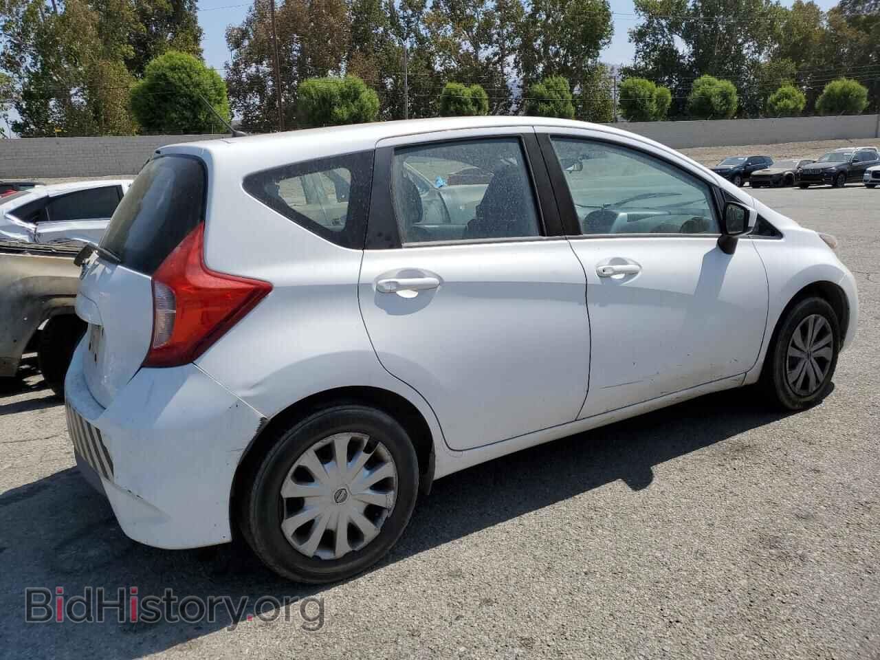 2017 NISSAN VERSA - VIN: 3N1CE2CP0HL367985 - Фото 3