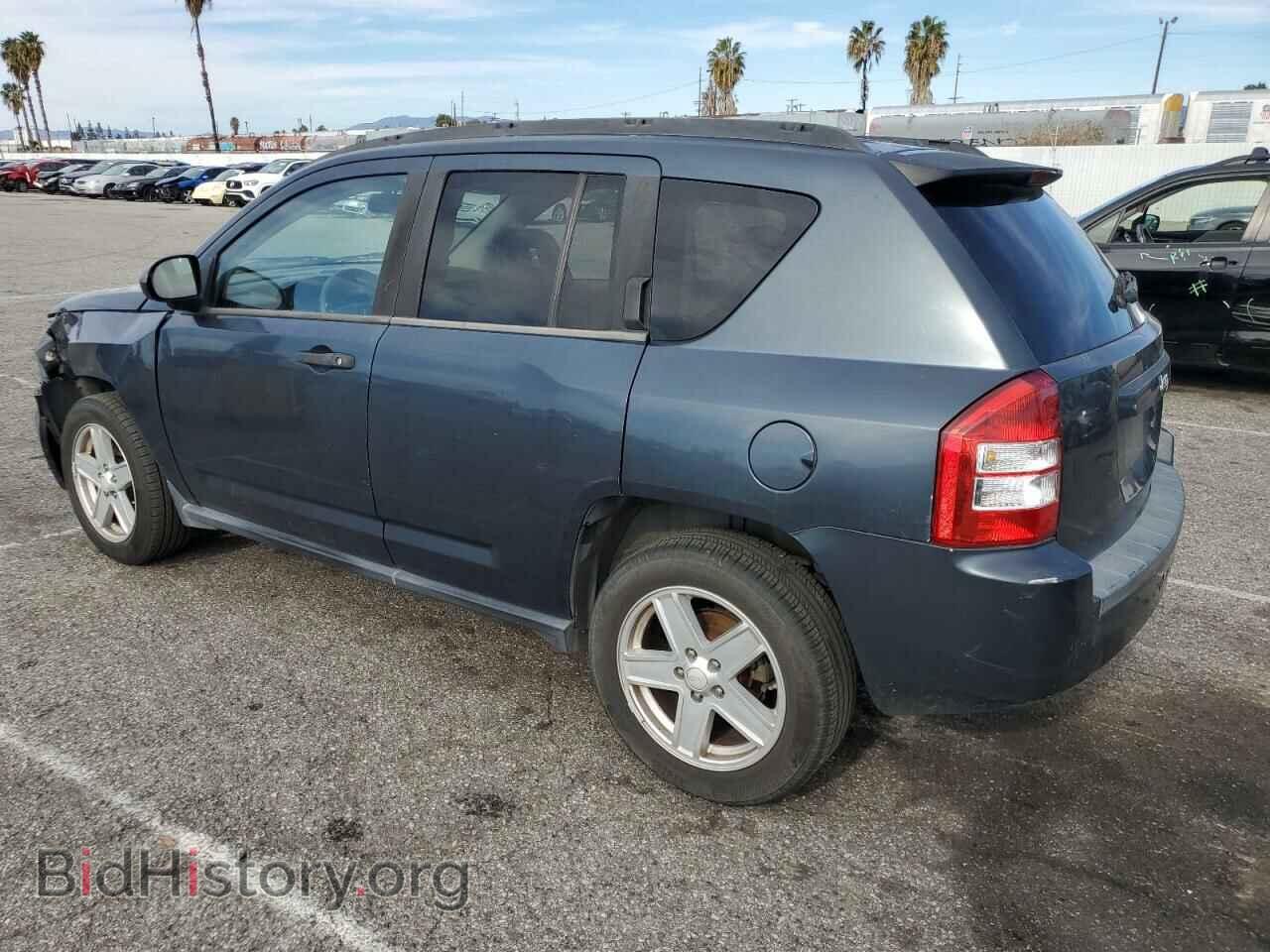 2007 JEEP COMPASS - VIN: 1J8FT47W07D267475 - Photo 2