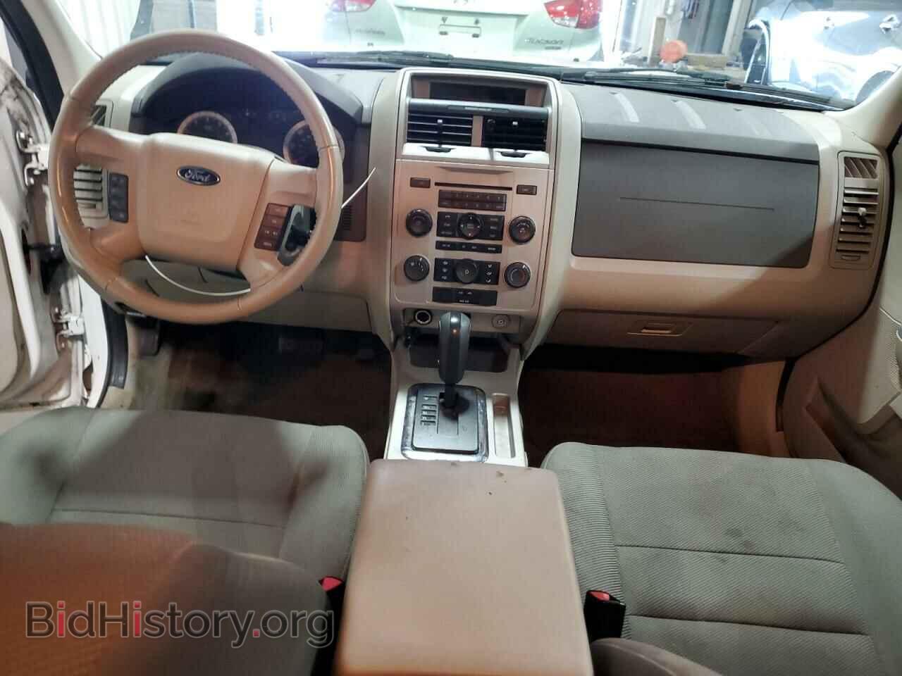 2010 FORD ESCAPE - VIN: 1FMCU0DG3AKA41491 - Фото 8