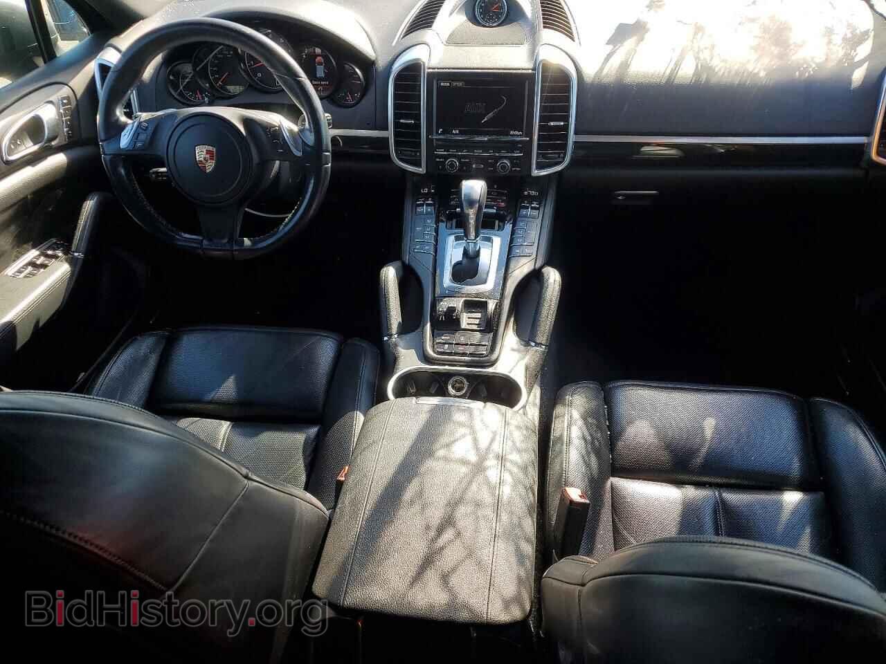 2013 PORSCHE CAYENNE - VIN: WP1AA2A29DLA19338 - Photo 8