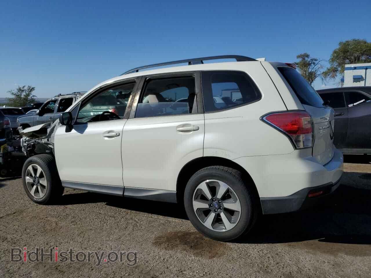 2017 SUBARU FORESTER - VIN: JF2SJABC1HH429228 - Фото 2