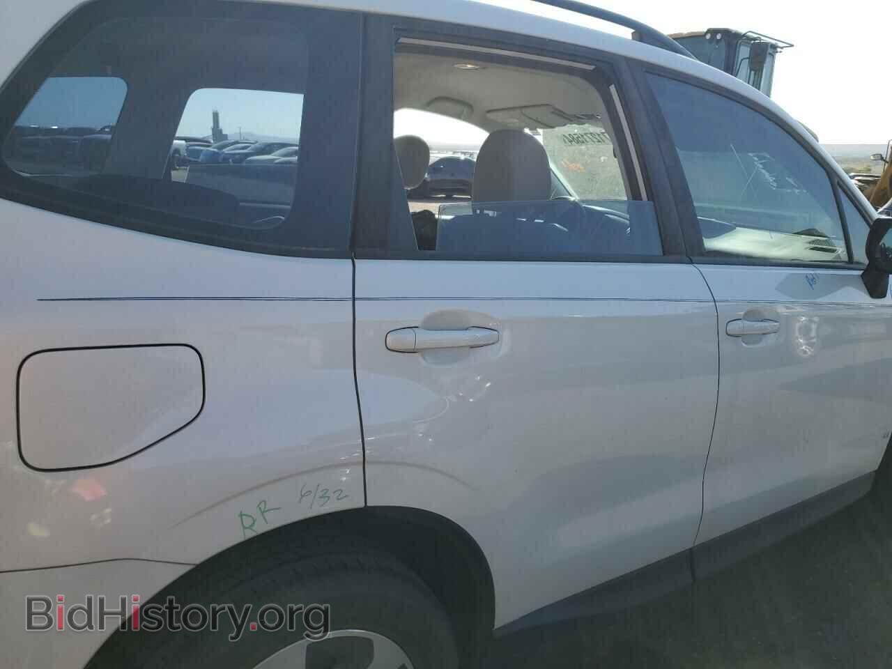 2017 SUBARU FORESTER - VIN: JF2SJABC1HH429228 - Фото 10