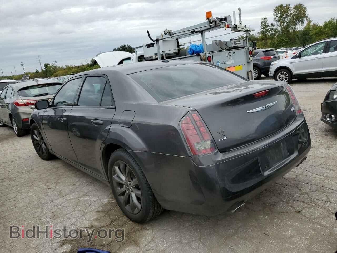 2014 CHRYSLER 300 - VIN: 2C3CCAGG8EH311910 - Фото 2