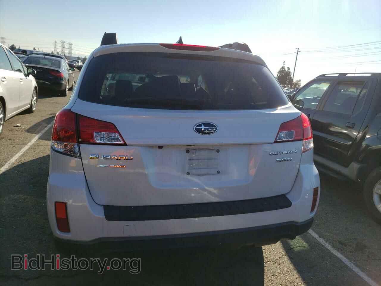 2014 SUBARU OUTBACK - VIN: 4S4BRDMC2E2211993 - Фото 6
