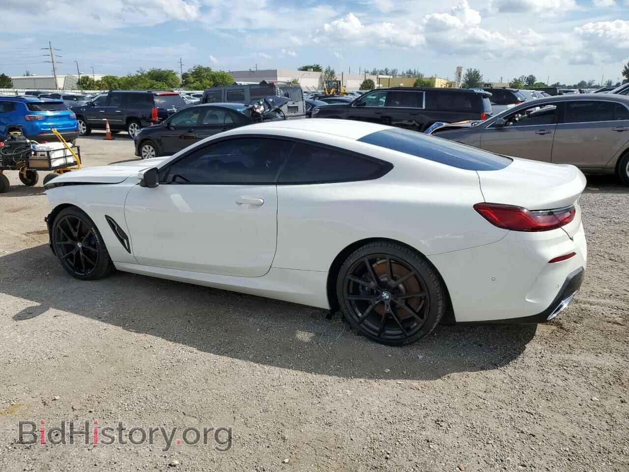 2020 BMW 8 SERIES - VIN: WBAAE2C08LCD42067 - Фото 2