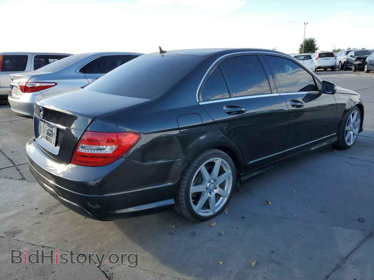 2014 MERCEDES-BENZ C-CLASS - VIN: WDDGF4HB7EA934450 - Фото 3