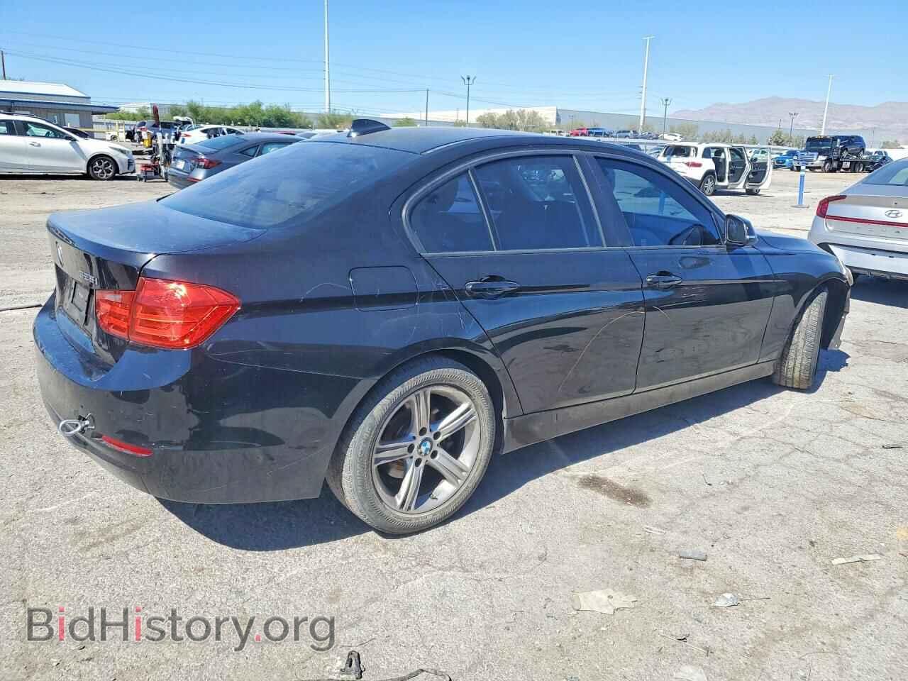 2012 BMW 3 SERIES - VIN: WBA3A5C57CF346754 - Photo 3