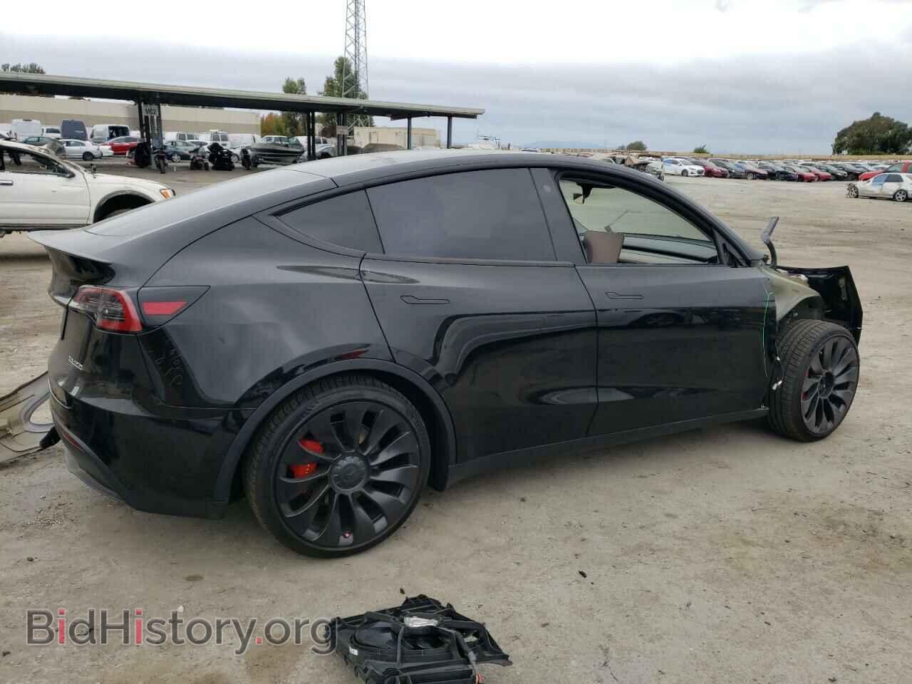 2022 TESLA MODEL Y - VIN: 7SAYGDEF7NF405156 - Фото 3