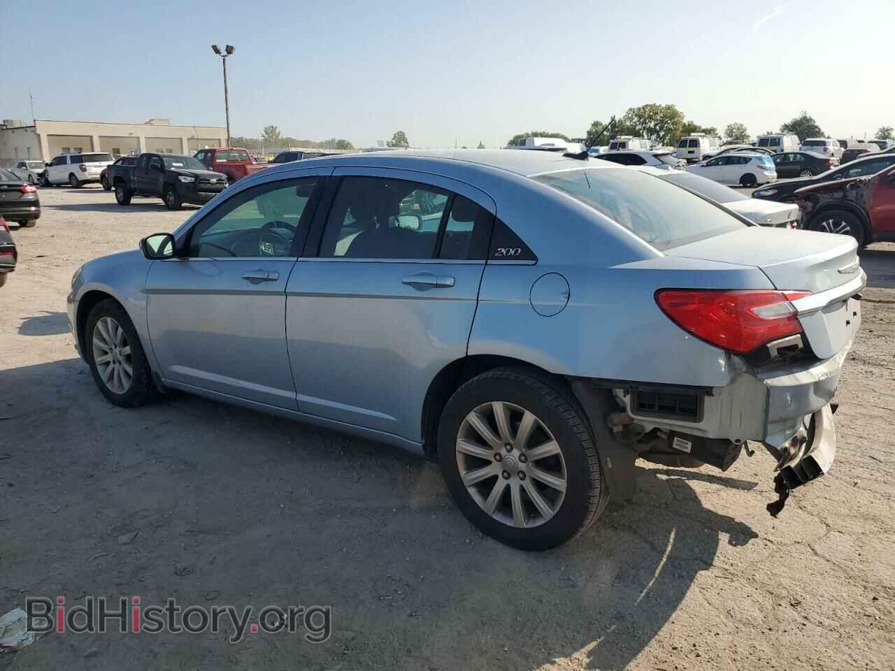 2014 CHRYSLER 200 - VIN: 1C3CCBBB2EN192602 - Фото 2