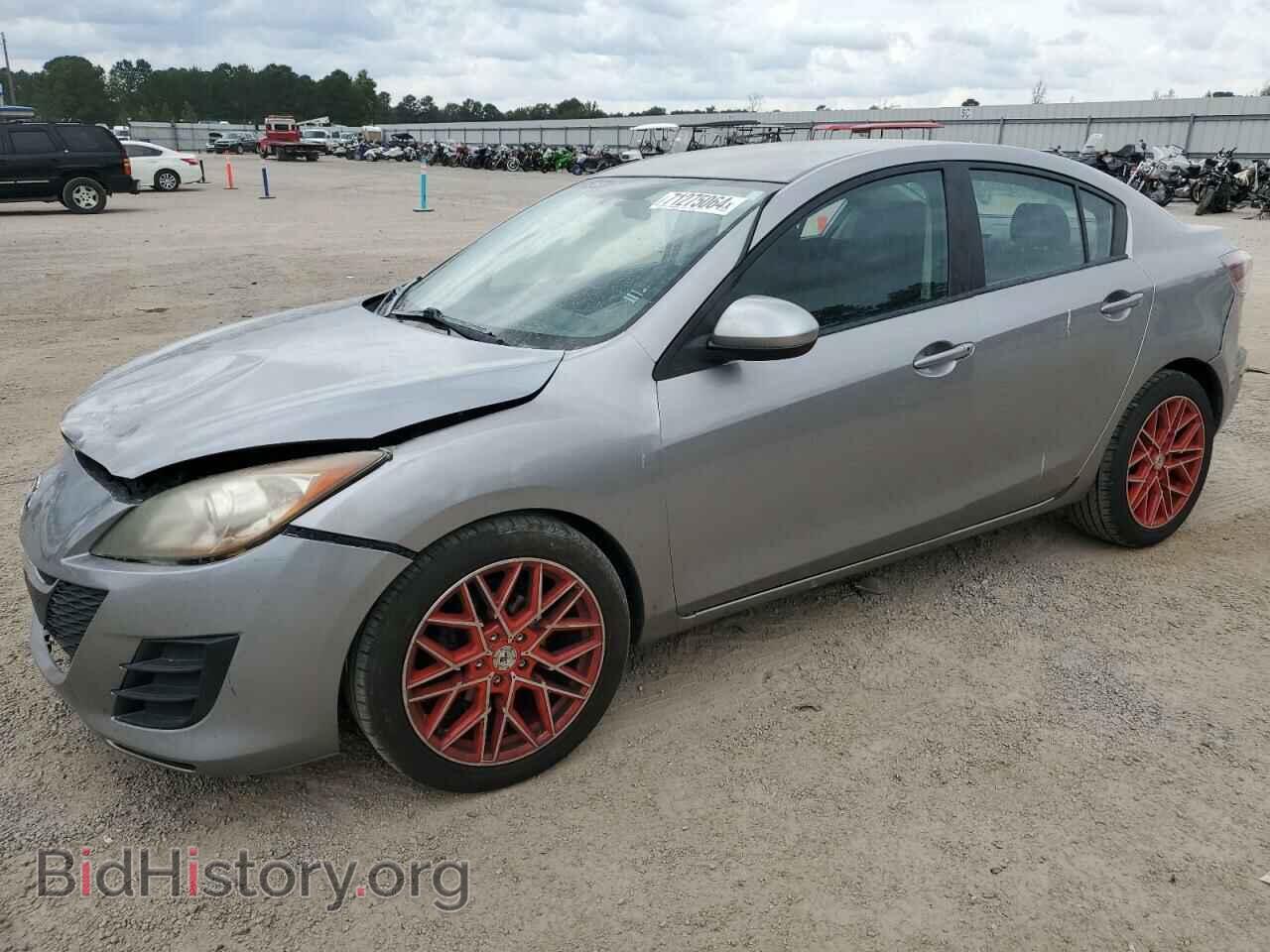 Photo JM1BL1UF0B1380085 - MAZDA 3 2011