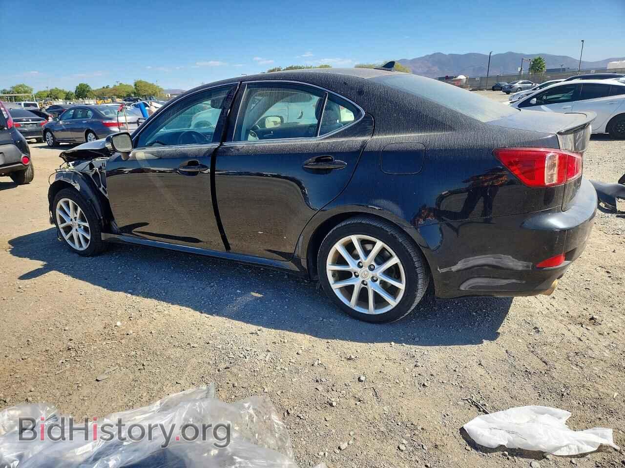 2012 LEXUS IS - VIN: JTHCF5C24C5056423 - Фото 2