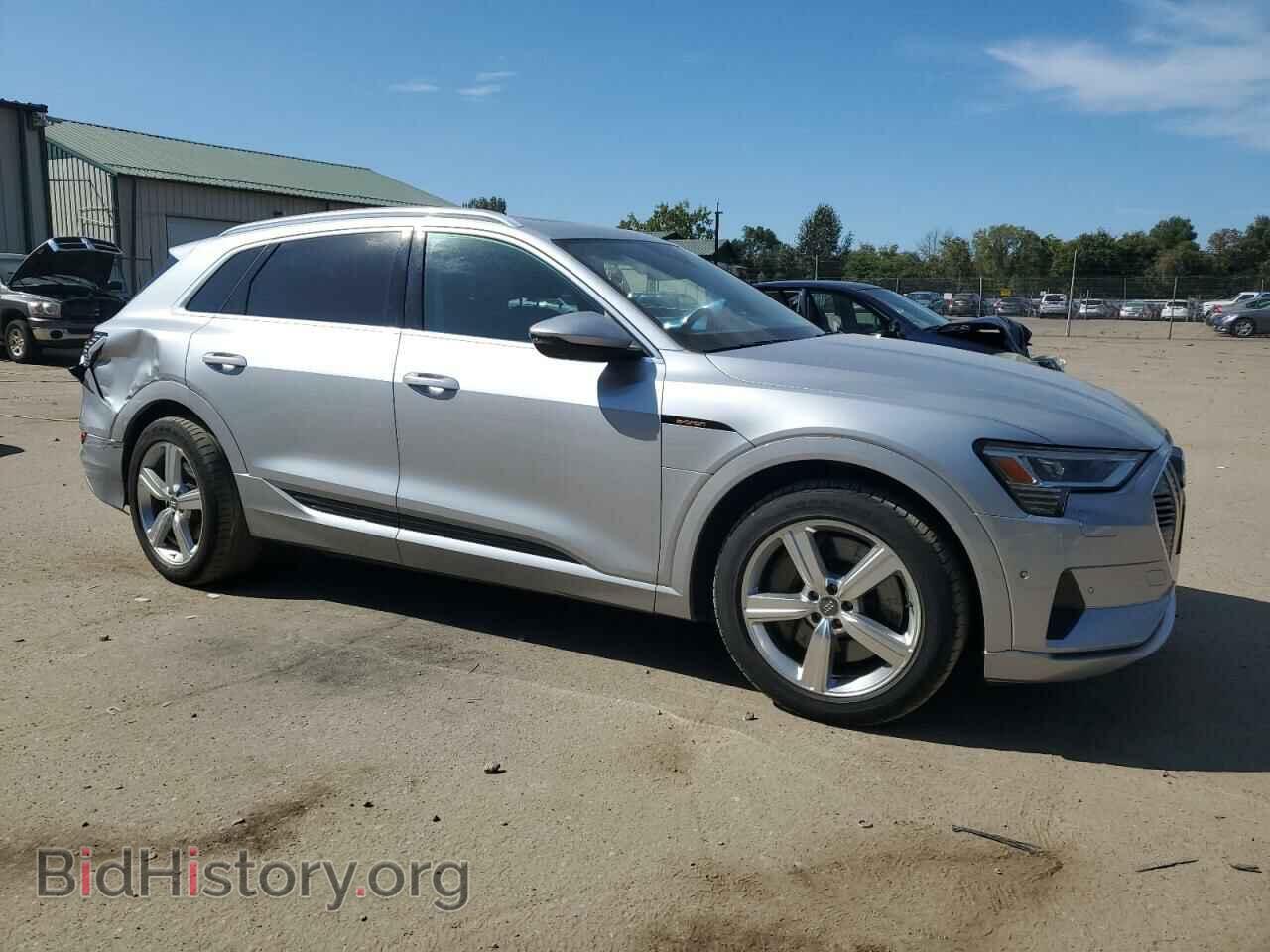 2019 AUDI E-TRON - VIN: WA1LABGE3KB017352 - Photo 4