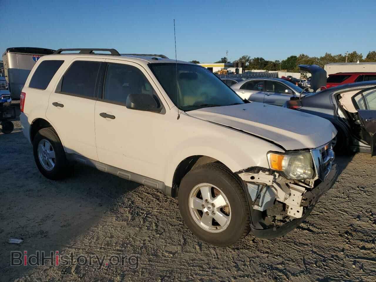 2011 FORD ESCAPE - VIN: 1FMCU0D72BKB79802 - Фото 4