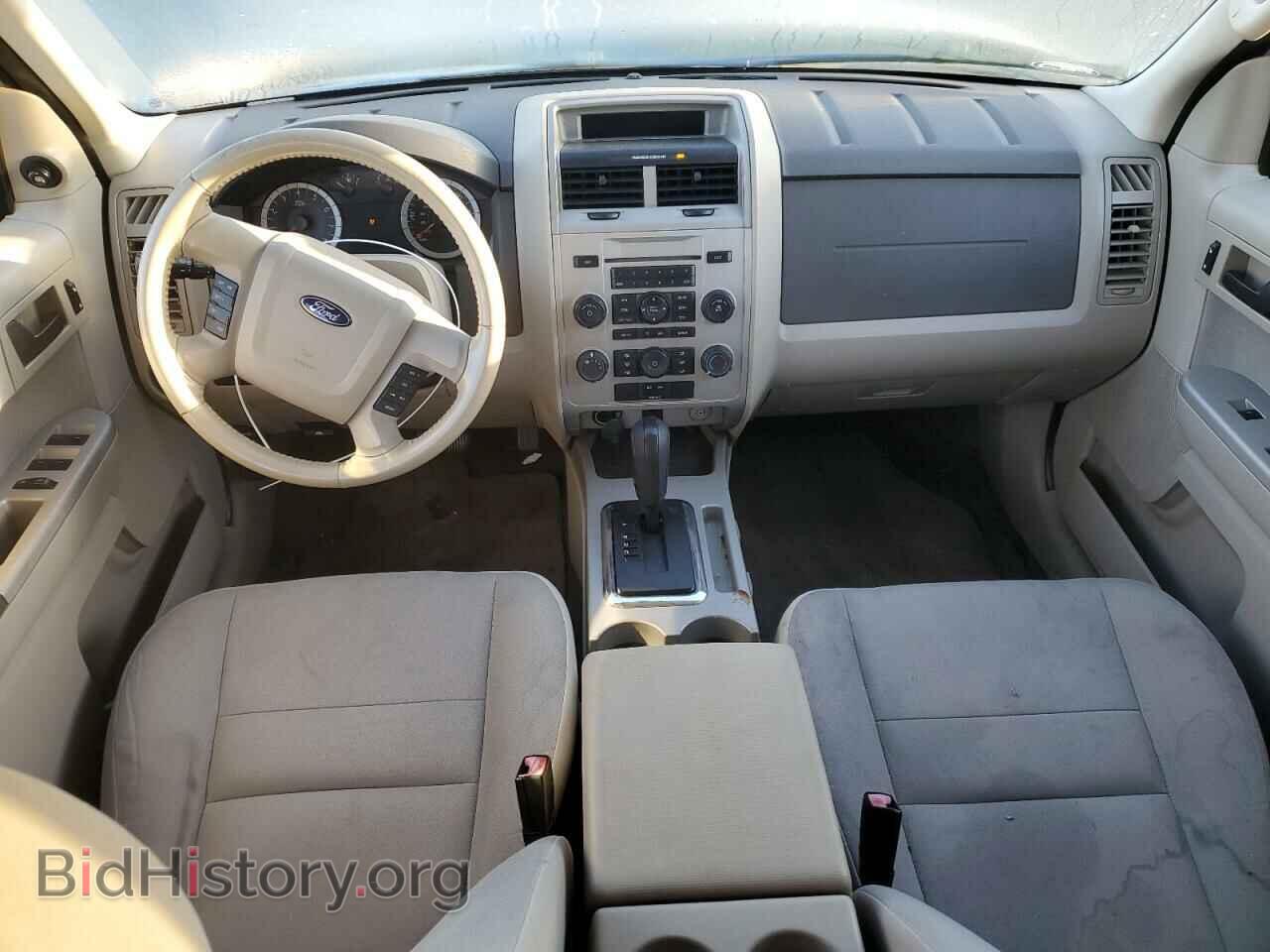 2011 FORD ESCAPE - VIN: 1FMCU0D72BKB79802 - Фото 8