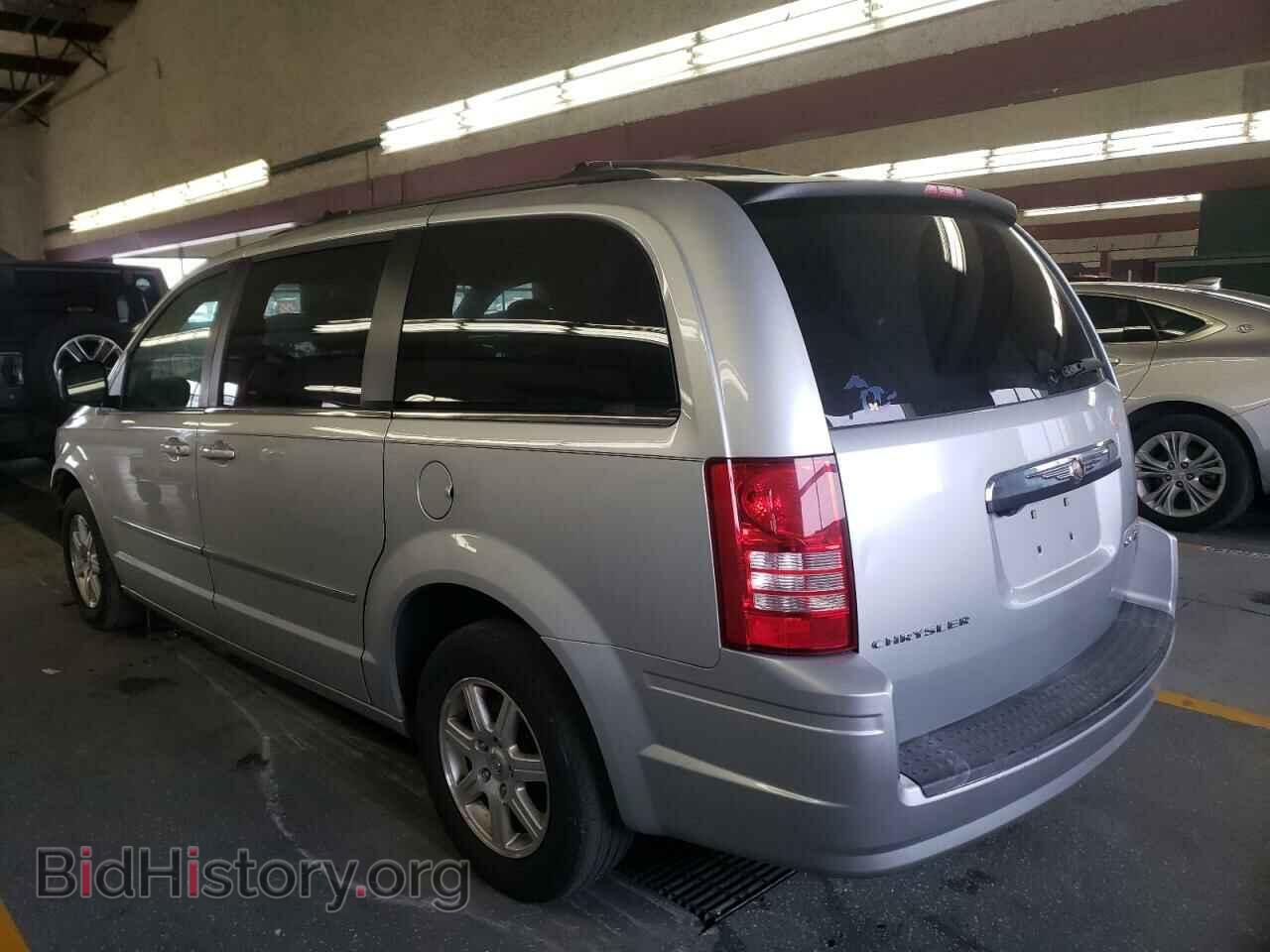 2010 CHRYSLER MINIVAN - VIN: 2A4RR5D16AR104233 - Фото 2