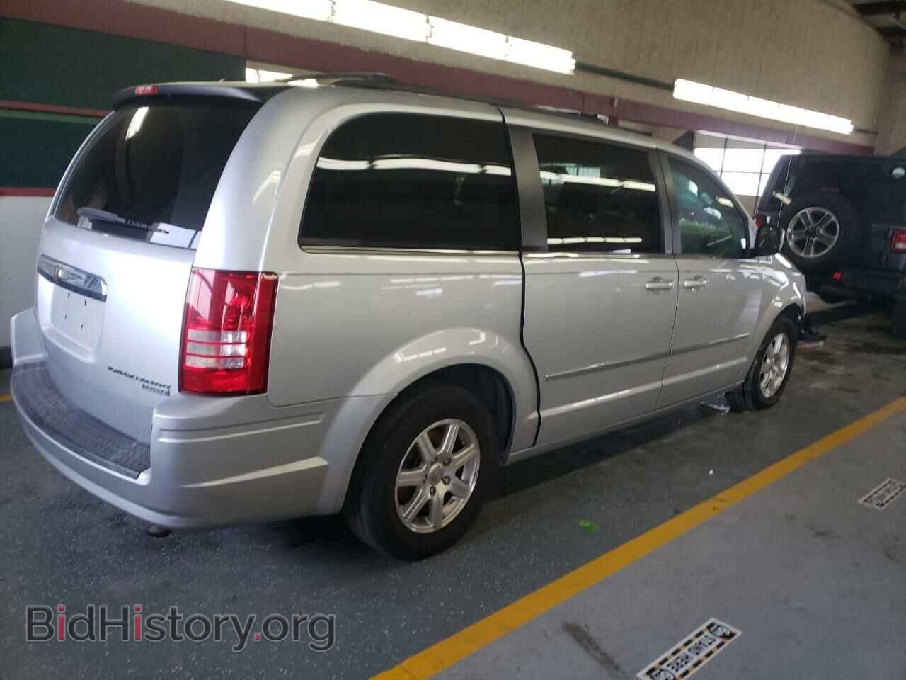 2010 CHRYSLER MINIVAN - VIN: 2A4RR5D16AR104233 - Фото 3
