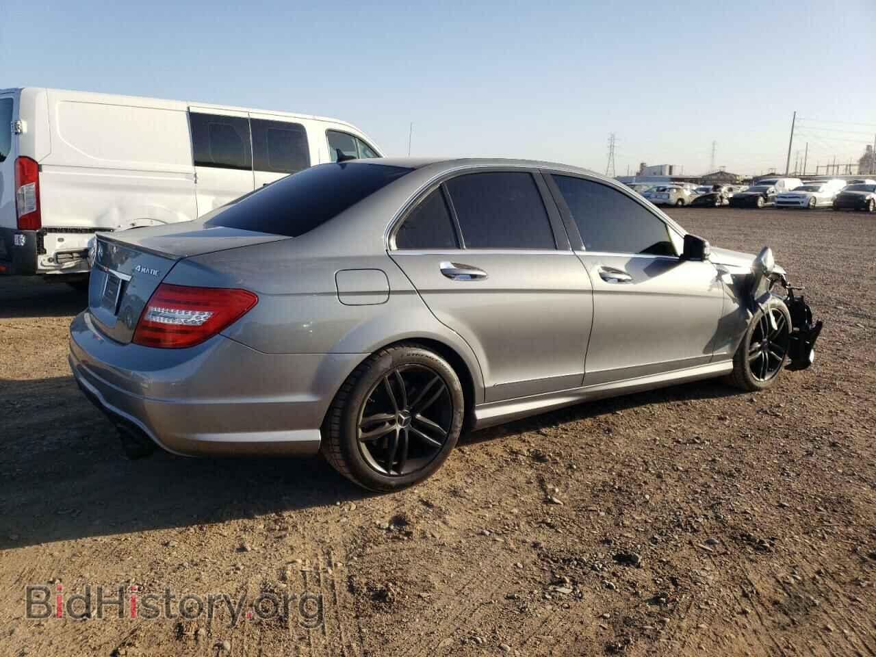2012 MERCEDES-BENZ C-CLASS - VIN: WDDGF8BB1CF856733 - Фото 3