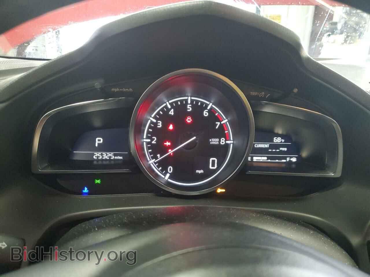 2018 MAZDA 3 - VIN: 3MZBN1M37JM265207 - Фото 9
