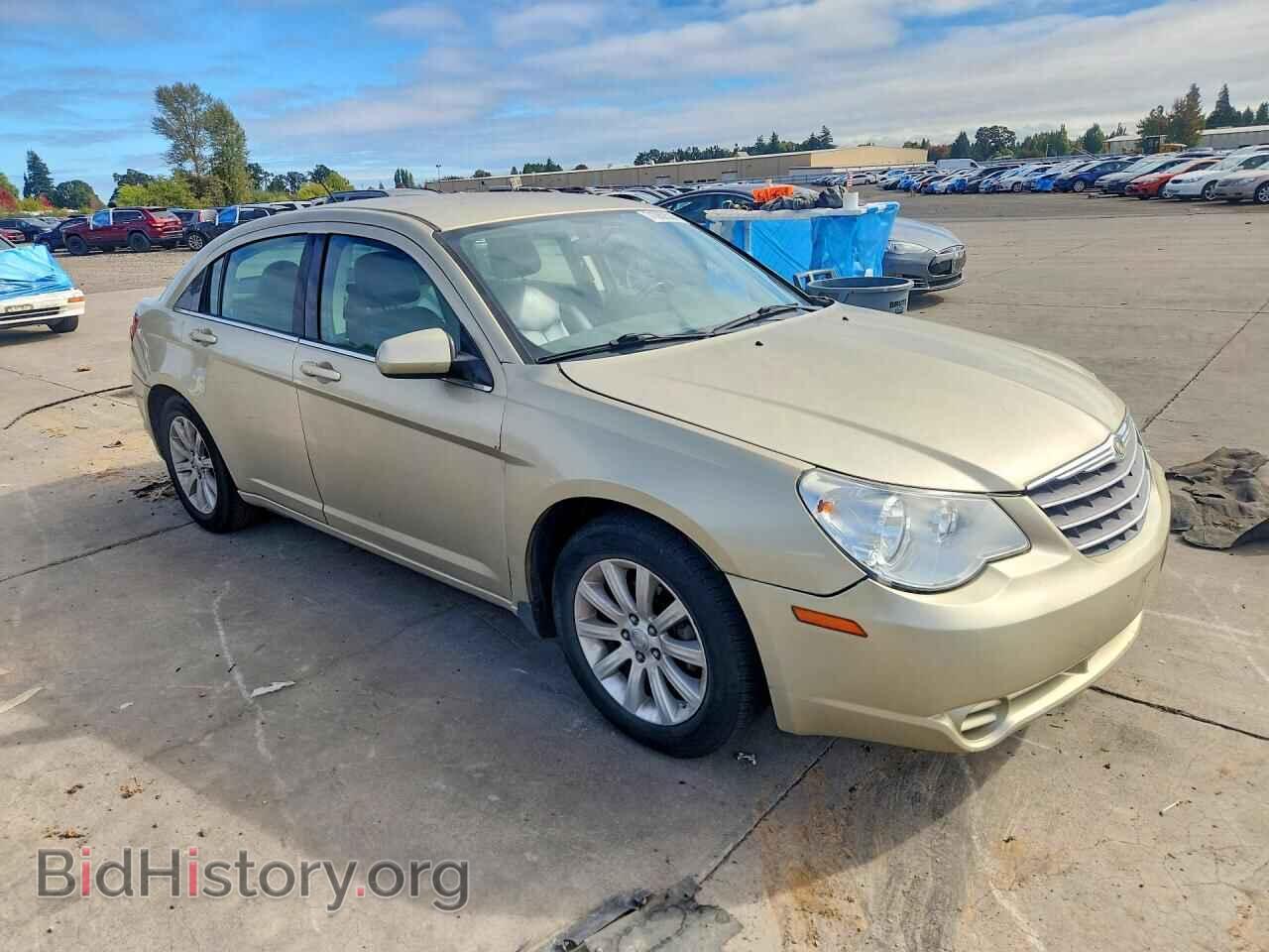 2010 CHRYSLER SEBRING - VIN: 1C3CC5FB5AN111727 - Photo 4