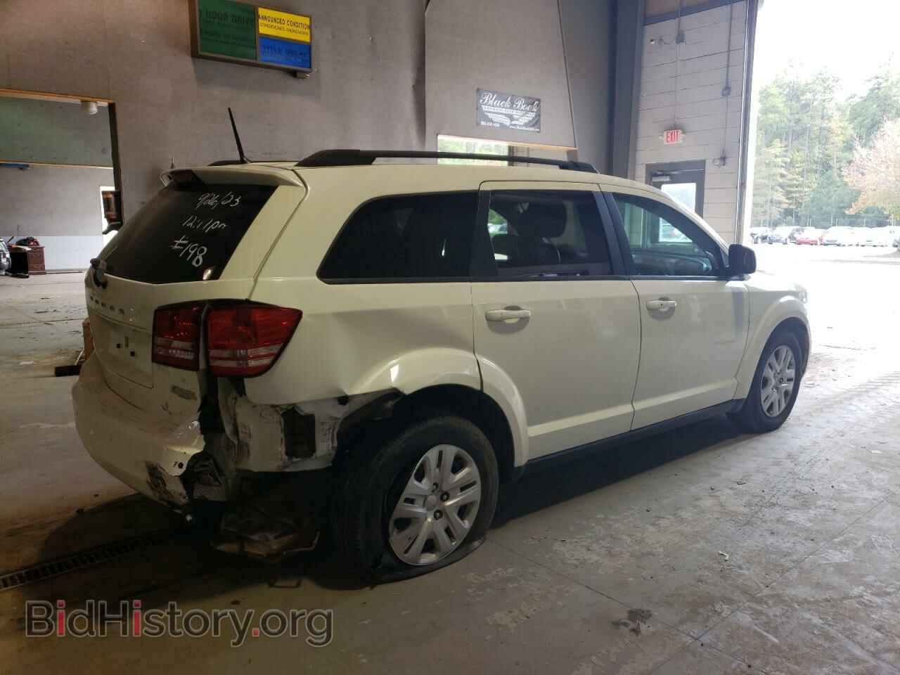 2020 DODGE JOURNEY - VIN: 3C4PDCAB0LT232352 - Фото 3