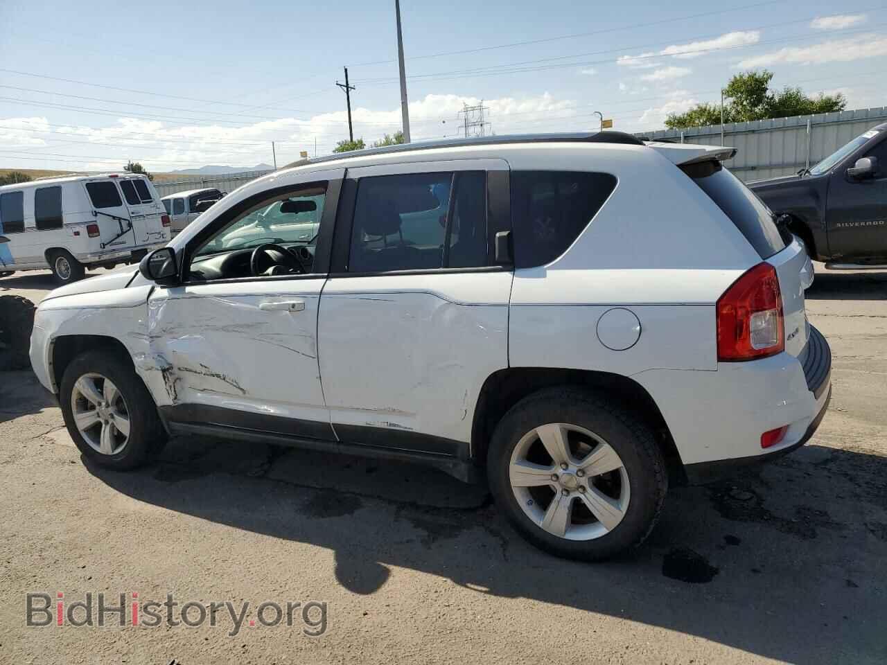 2011 JEEP COMPASS - VIN: 1J4NF1FB3BD259266 - Фото 2