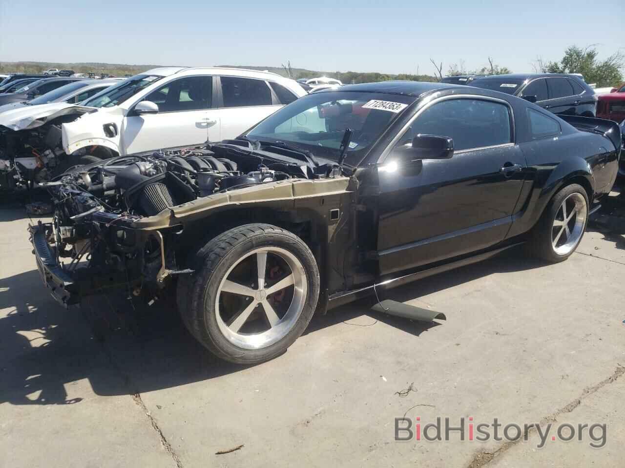 Photo 1ZVHT82H795113498 - FORD MUSTANG 2009