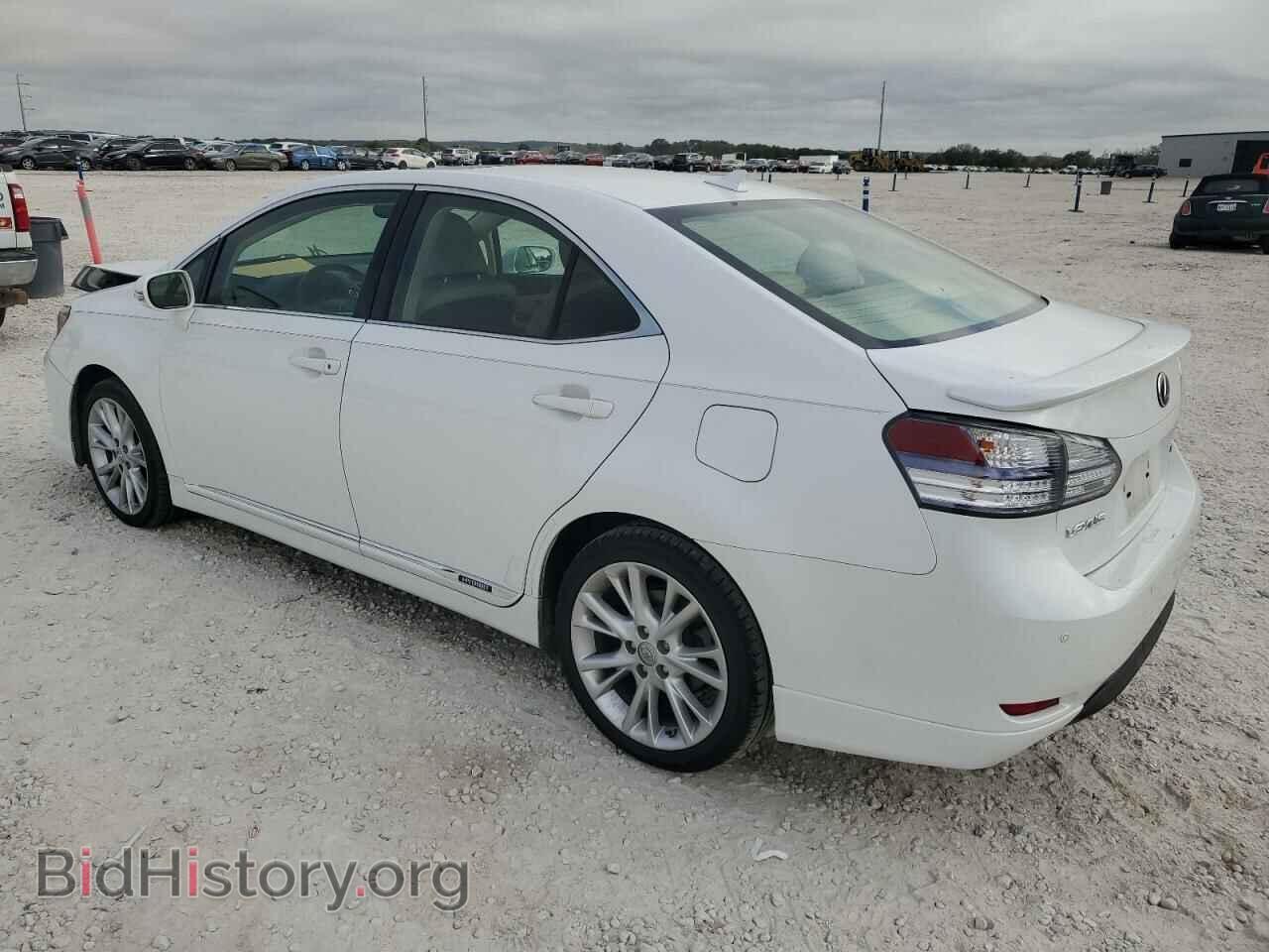 2010 LEXUS HS - VIN: JTHBB1BA4A2002207 - Photo 2