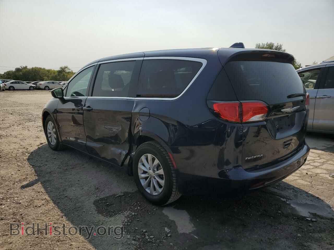 2017 CHRYSLER PACIFICA - VIN: 2C4RC1DG6HR570971 - Фото 2