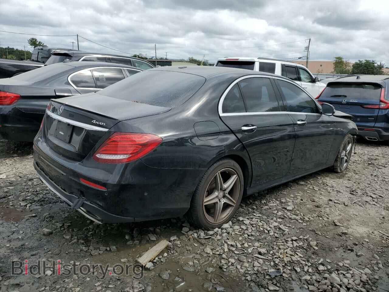 2017 MERCEDES-BENZ E-CLASS - VIN: WDDZF4KB3HA140180 - Фото 3