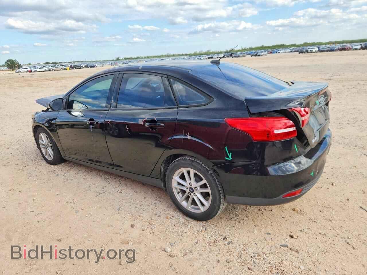 2016 FORD FOCUS - VIN: 1FADP3F22GL305652 - Photo 2