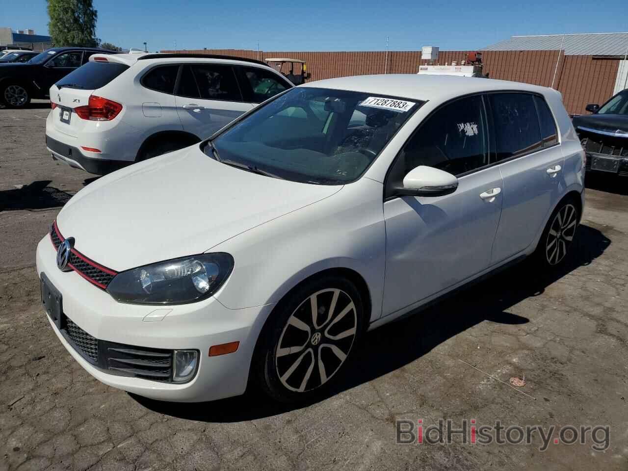 Photo WVWHV7AJ9DW136893 - VOLKSWAGEN GTI 2013