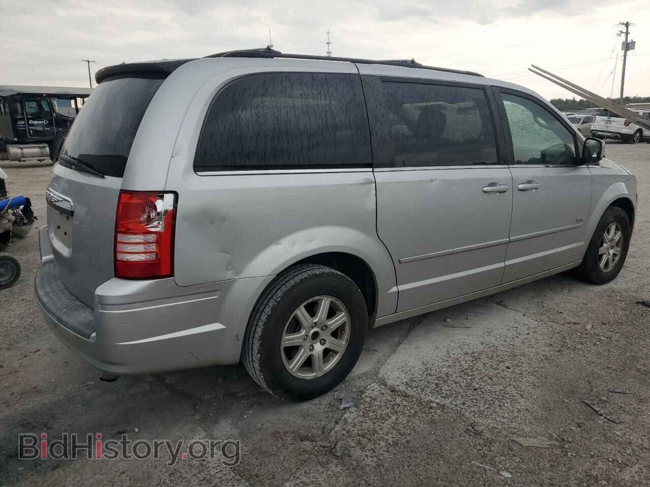 2008 CHRYSLER MINIVAN - VIN: 2A8HR54P88R788551 - Photo 3