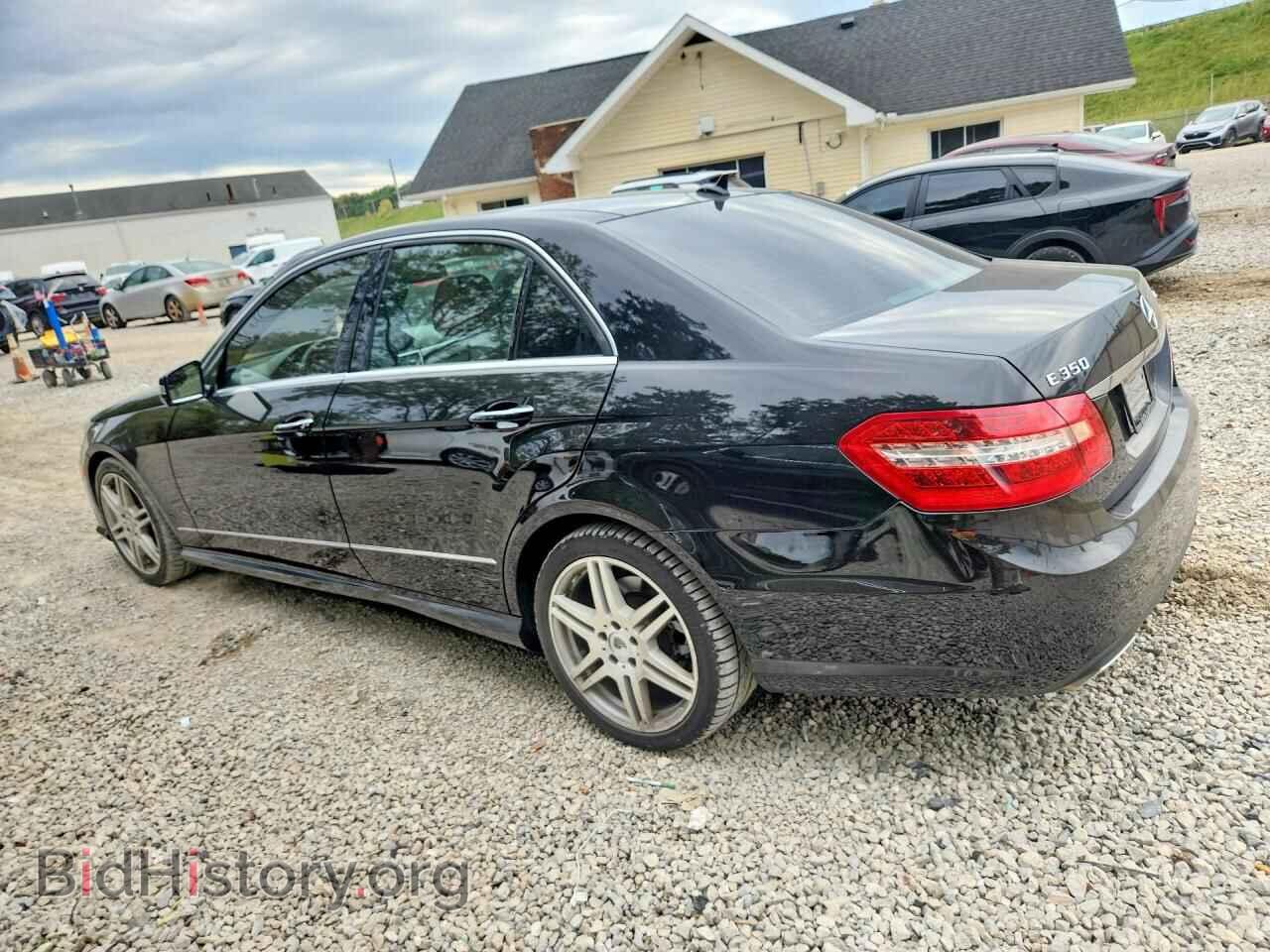 2010 MERCEDES-BENZ E-CLASS - VIN: WDDHF8HB0AA217099 - Фото 2