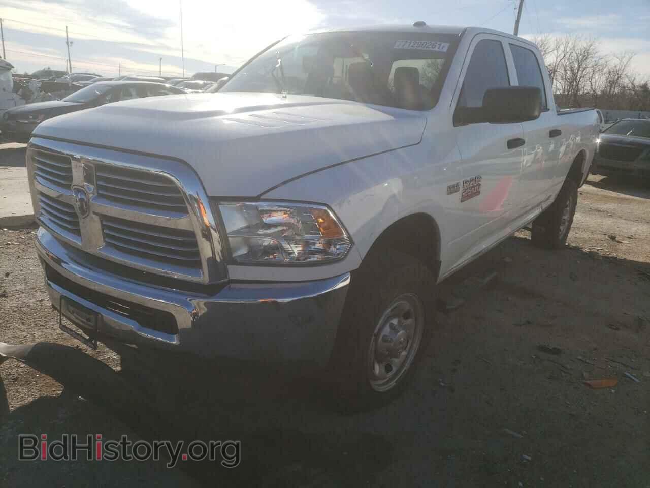 2014 RAM 2500 - VIN: 3C6TR5CT9EG225436 - Фото 2