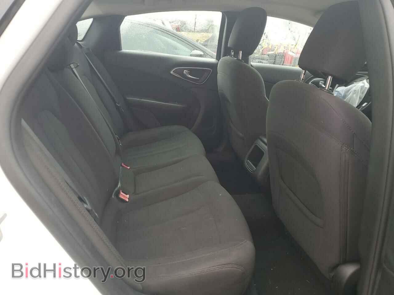 2015 CHRYSLER 200 - VIN: 1C3CCCAB9FN619458 - Фото 10