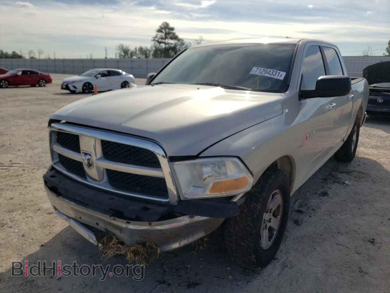 2010 DODGE RAM 1500 - VIN: 1D7RB1CP8AS184986 - Фото 2