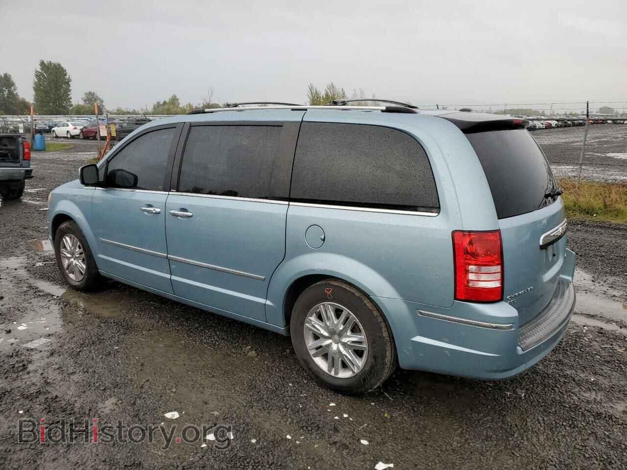 2010 CHRYSLER MINIVAN - VIN: 2A4RR7DX9AR399330 - Photo 2