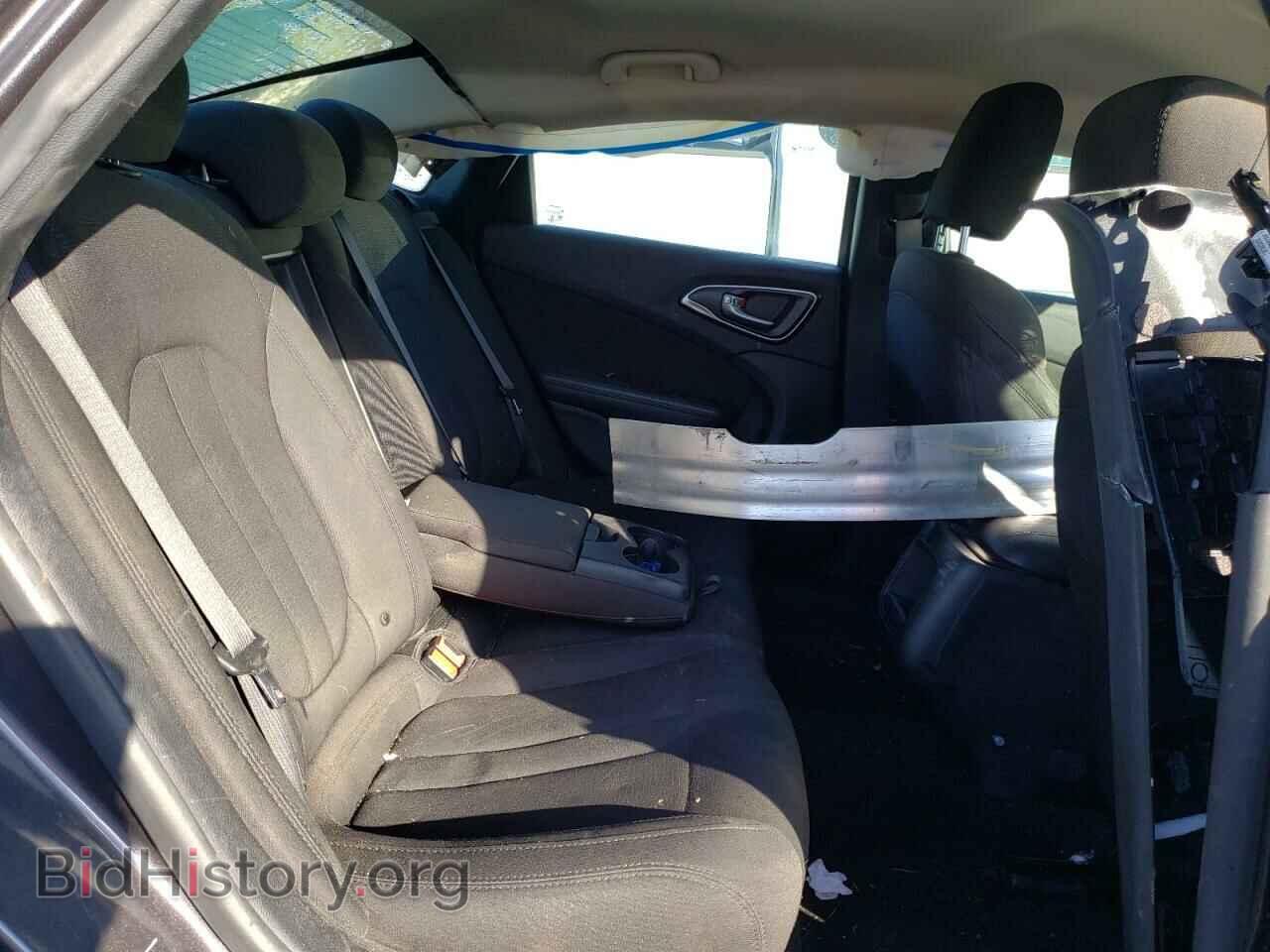 2016 CHRYSLER 200 - VIN: 1C3CCCAB5GN140813 - Фото 6