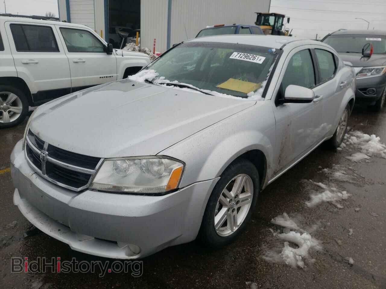 2010 DODGE AVENGER - VIN: 1B3CC5FB4AN102305 - Фото 2